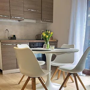 Apartment Like Mono 1, Sesto Calende
